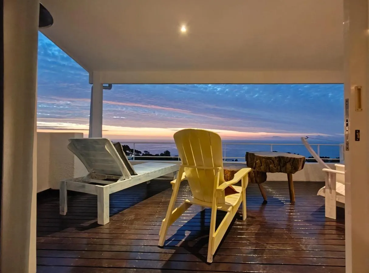 Sun&Sand Camps Bay Cape Town 4*,