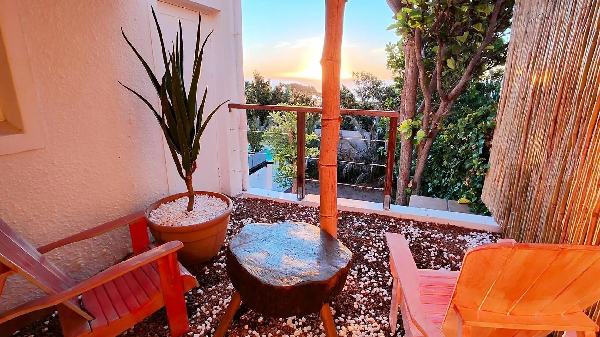 Sun&Sand Camps Bay Cape Town 4*,  Güney Afrika