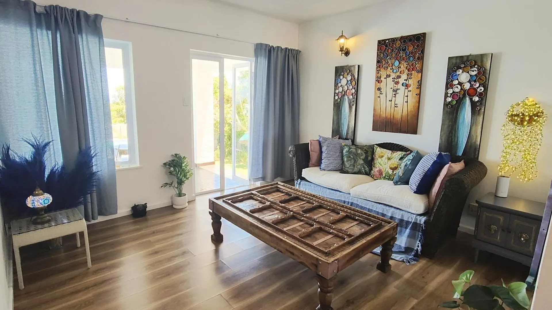 Sun&Sand Camps Bay Cape Town 4*,  Güney Afrika
