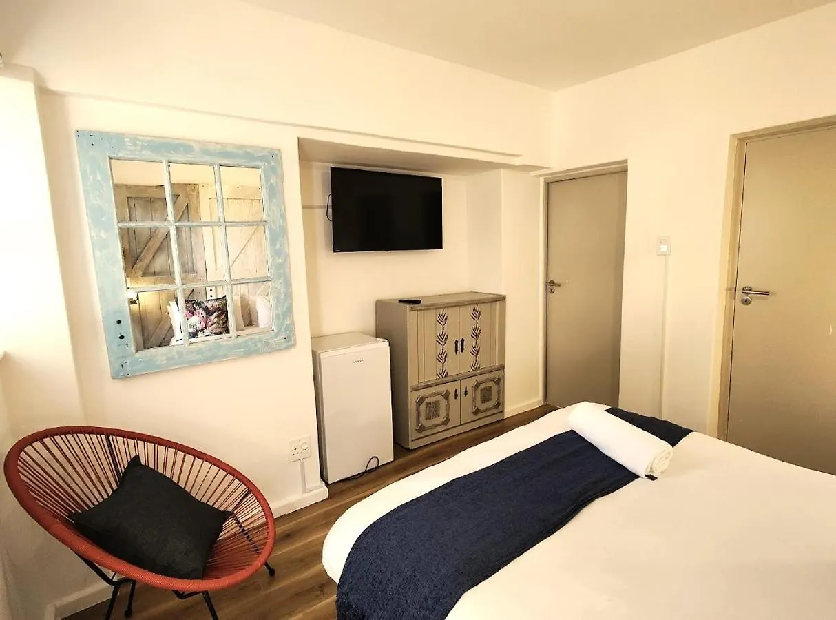 Sun&Sand Camps Bay Cape Town Guest house