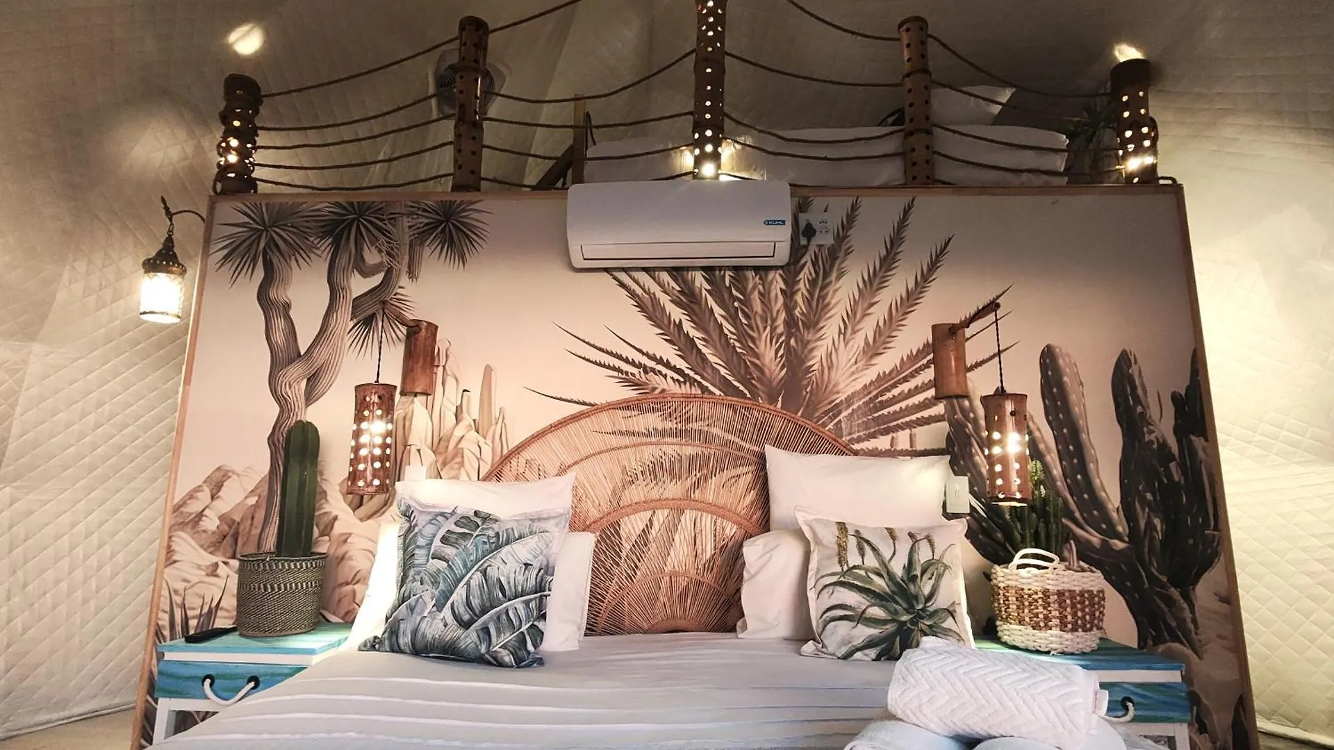 **** Guest house Sun&Sand Camps Bay Cape Town South Africa